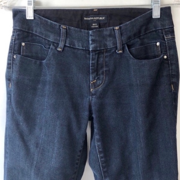 Banana Republic Dark Wash Cropped Blue Jean | 26/2 - Picture 4 of 7